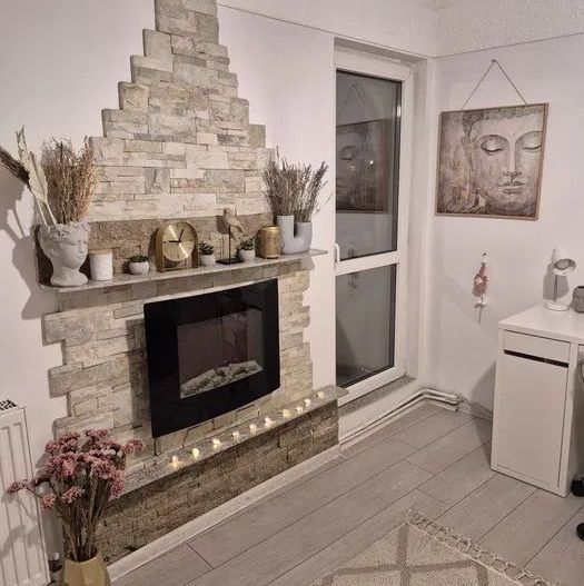 Piața  Victoriei | Garsonieră - Poză 1