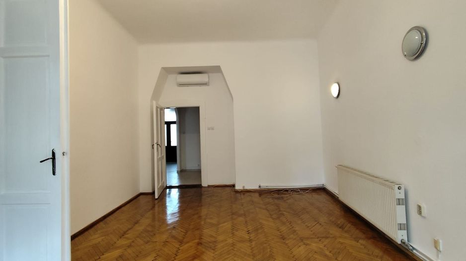 Birou 103 mp, 4 camere, ultracentral, str.I.Vulcan, Oradea, INCHIRIERE - Poză 7