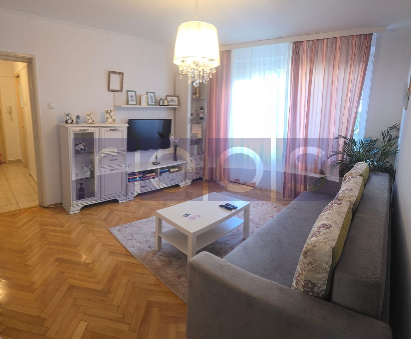 VANZARE 3 CAMERE | NOU RENOVAT | MOBILAT SI UTILAT | - Poză 1