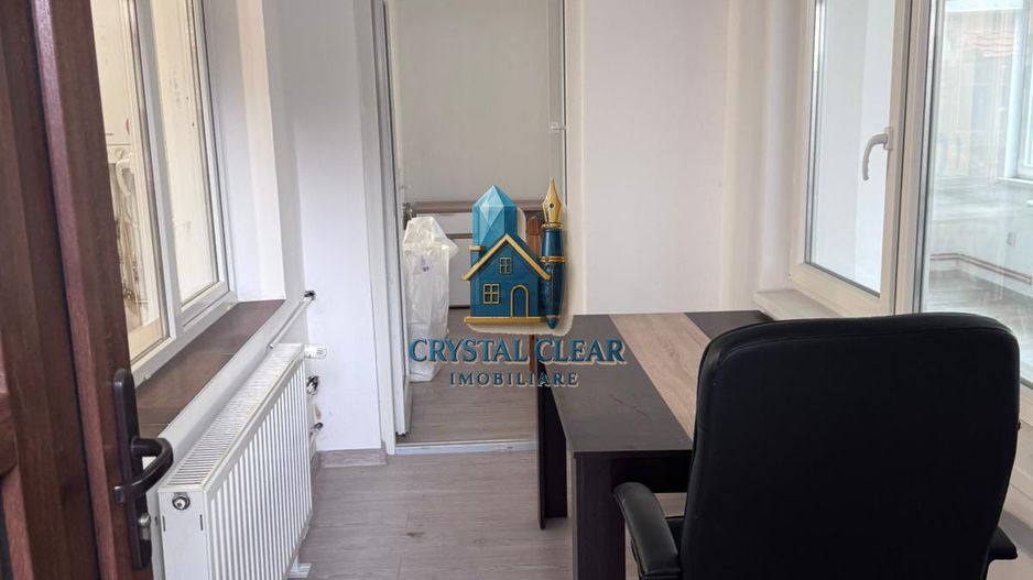 Casă pe 3 nivele, cu 13 camere-zonă centrală, str. Mihail Kogălniceanu - Poză 19