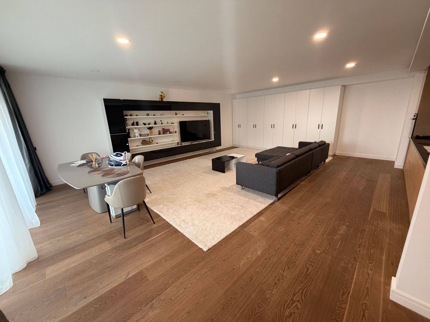Apartament 3 Camere Cortina Herastrau Gafencu FRANCEZ cu PARCARE 125mp - Poză 1