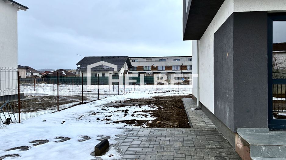 Casă/Duplex/Sânpetru/Curte - Poză 19