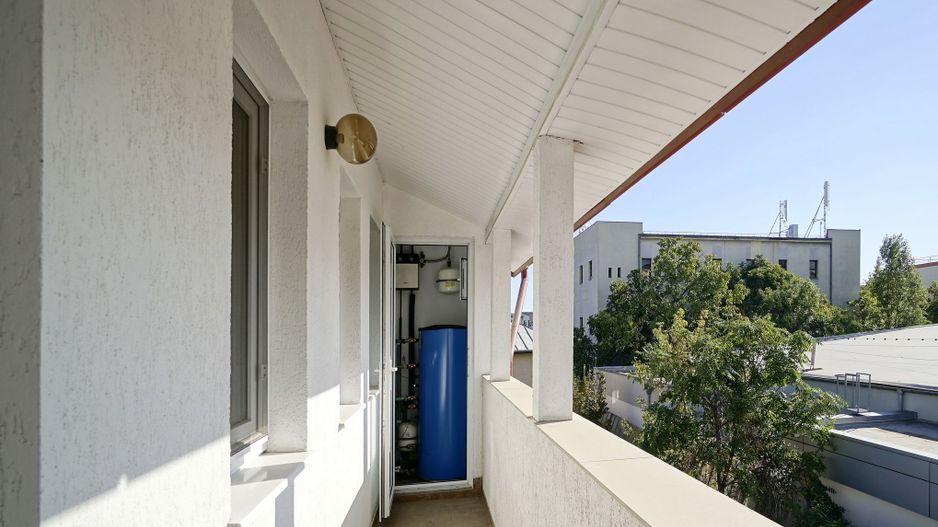 Ideal gradinita P+2, 8 cam, 6 dormt 6 bai, 3 garaje teren 650 mp, - Poză 80