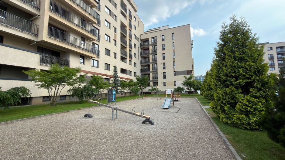 Apartament cu 2 camere de închiriat, cartier Coresi, Brașov. - Poză 14