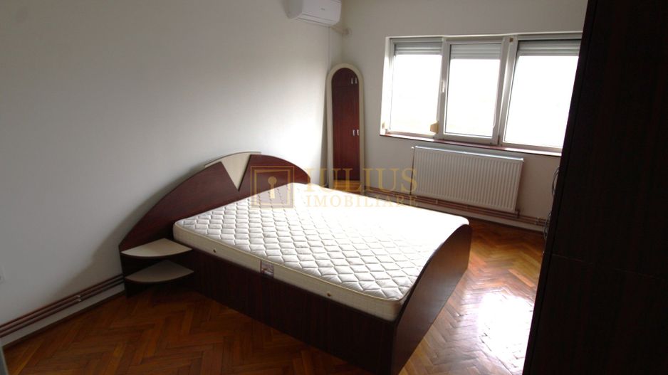 Ideala pentru studenti, 1 minut distanta de Complex, centrala proprie - Poză 1