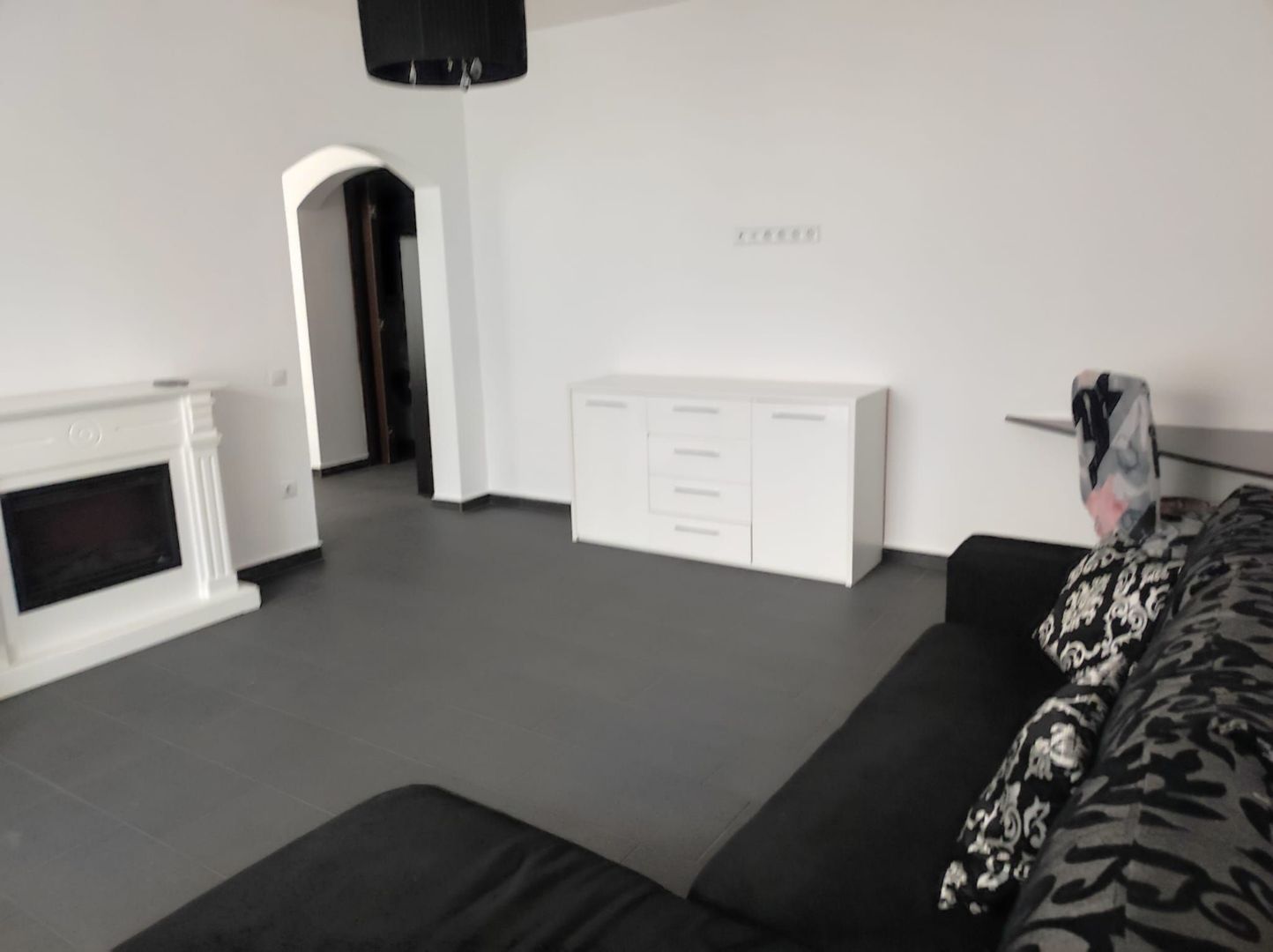 Apartament zona Magheru - Poză 3