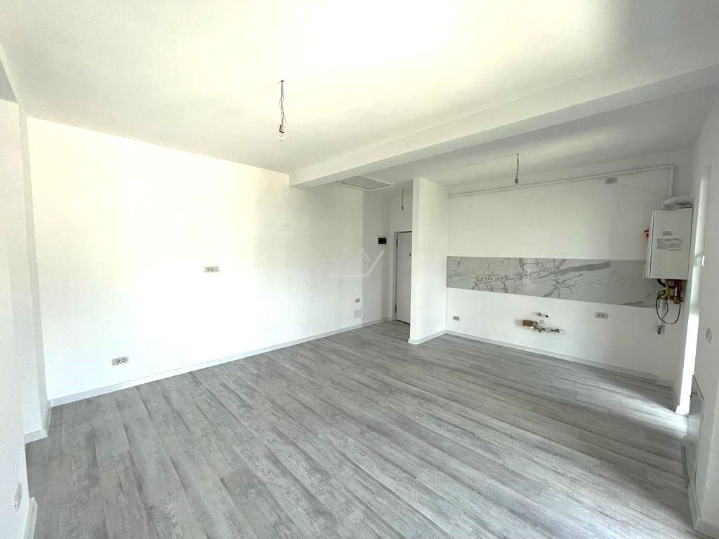 Bloc finalizat. Etaj 1. Loc de parcare. - Poză 2