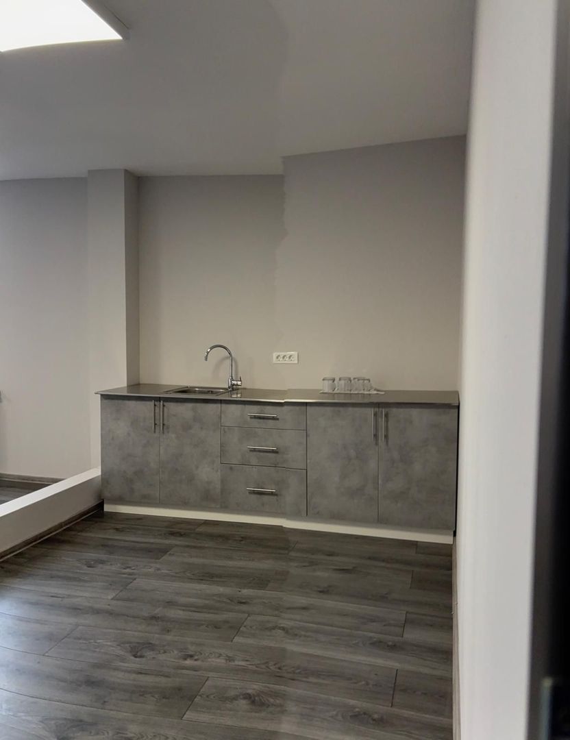 Hala in Ciolpani - Poză 6