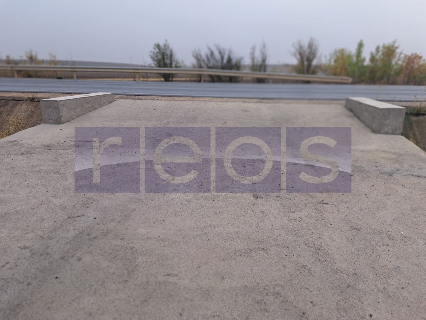 VANZARE CASA + TEREN 1650 MP | COMUNA PERETU | DESCHIDERE 32 M STRADAL - Poză 3