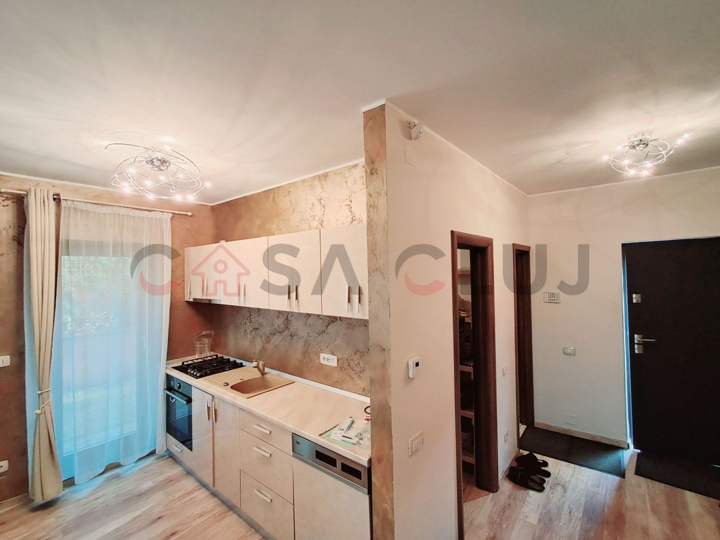 Duplex  La Cheie, 4 camere, 170 mp utili –Cartierul Europa!! - Poză 6