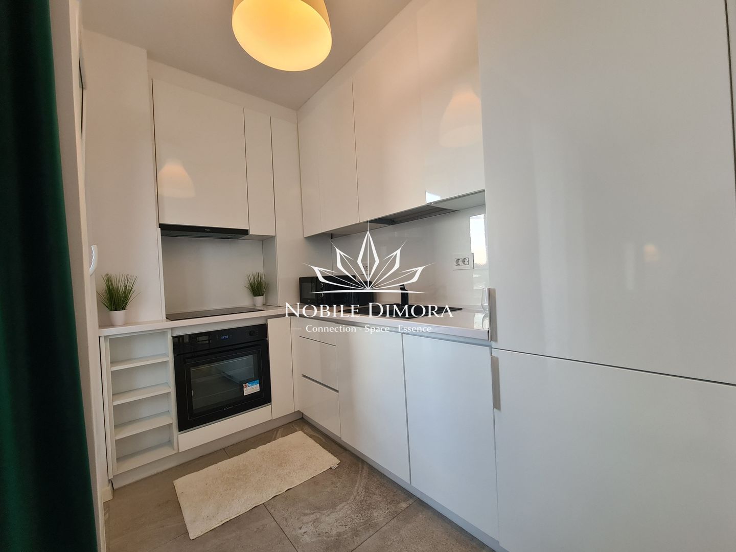 Apartament de lux cu 2 camere, etaj 2 cu parcare subterana - Torontal - Poză 6