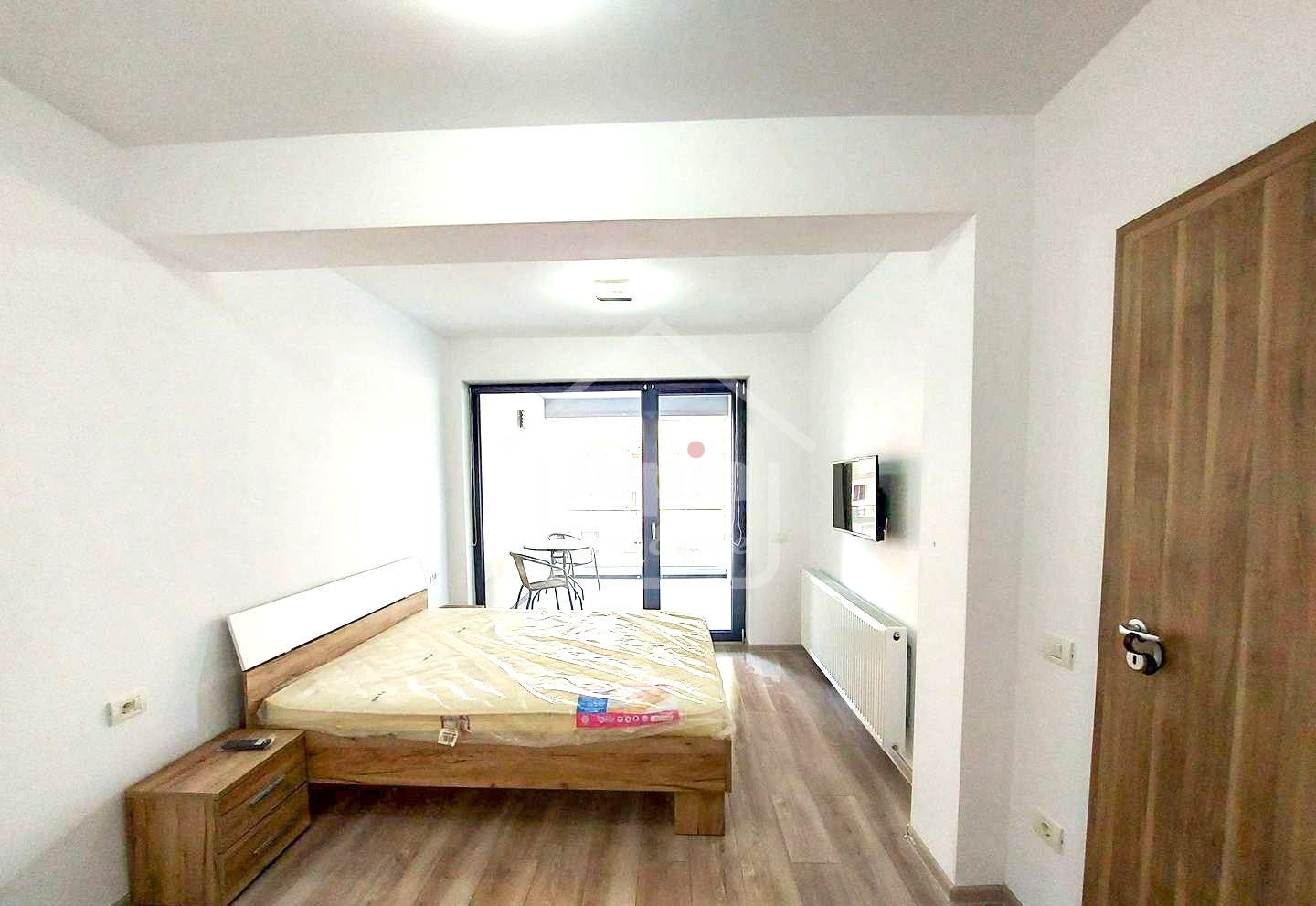 Apartament Suprafata Mare I Tractorul Coresi - Poză 3