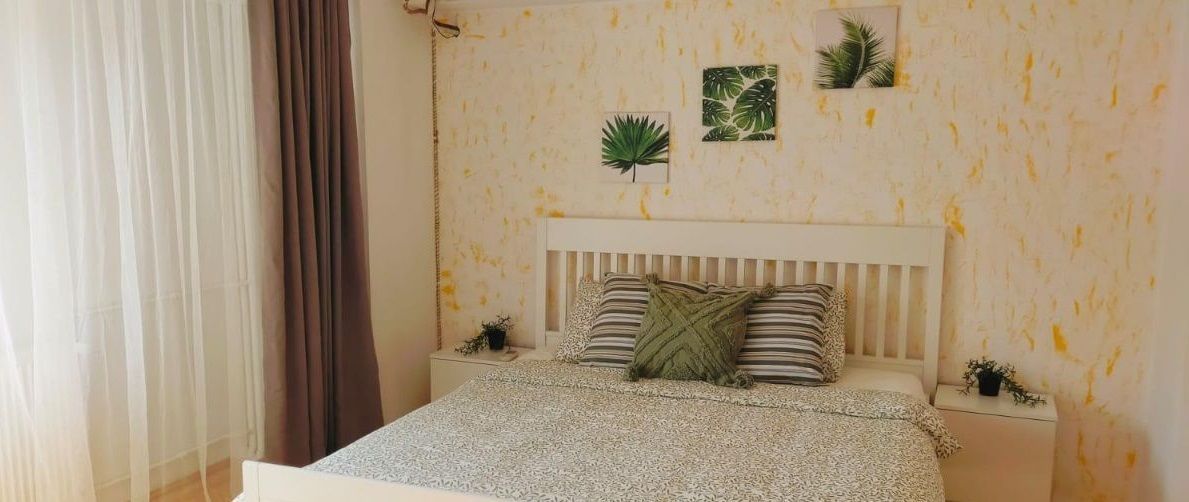 2 camere central, etaj 2, mobilat/utilat, Centrul Civic, Piata Unirii - Poză 1