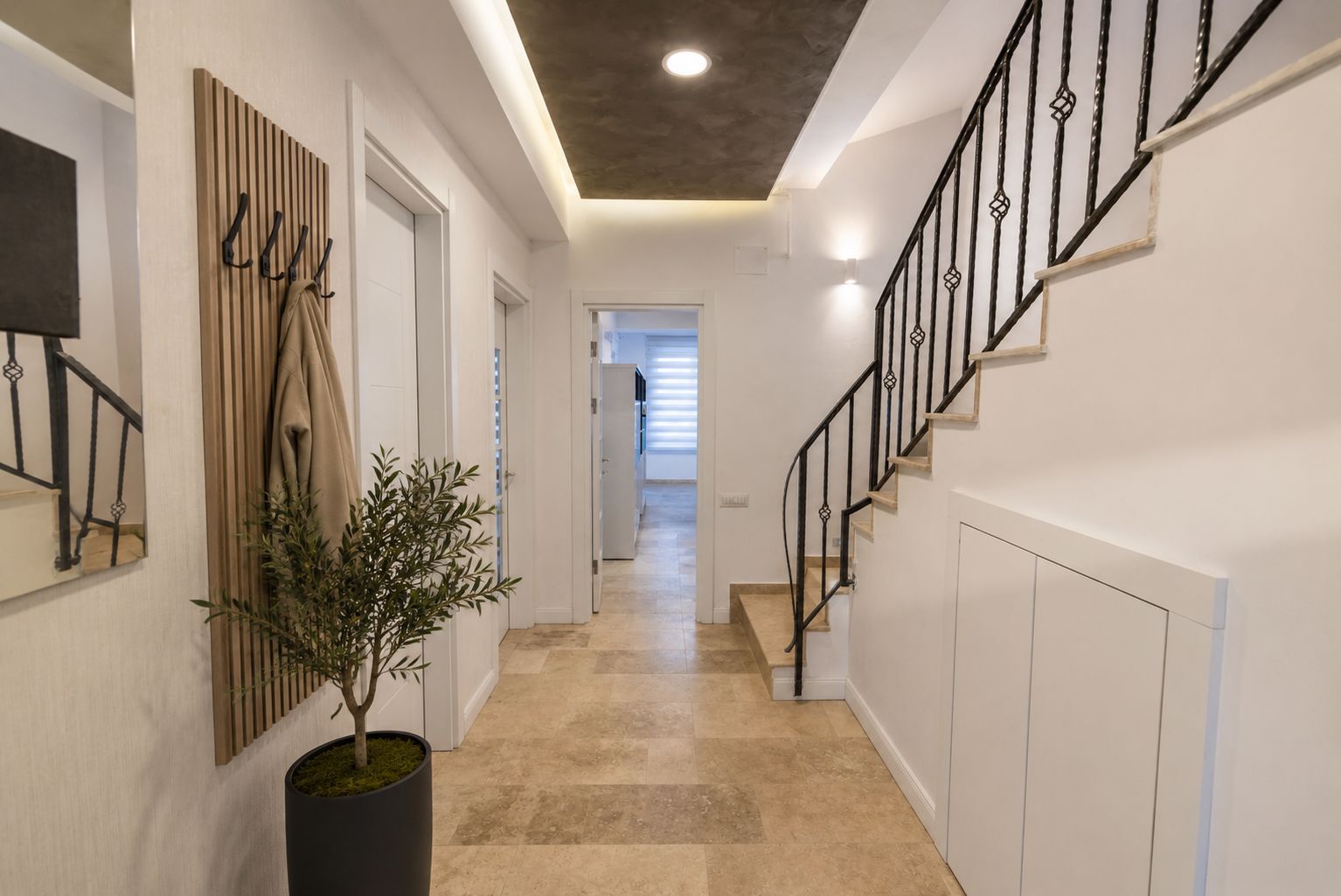 Vila la padure in complex zona Iancu Nicolae - Poză 11