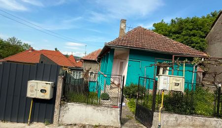 Casă de vânzare, zona centrală - Dej