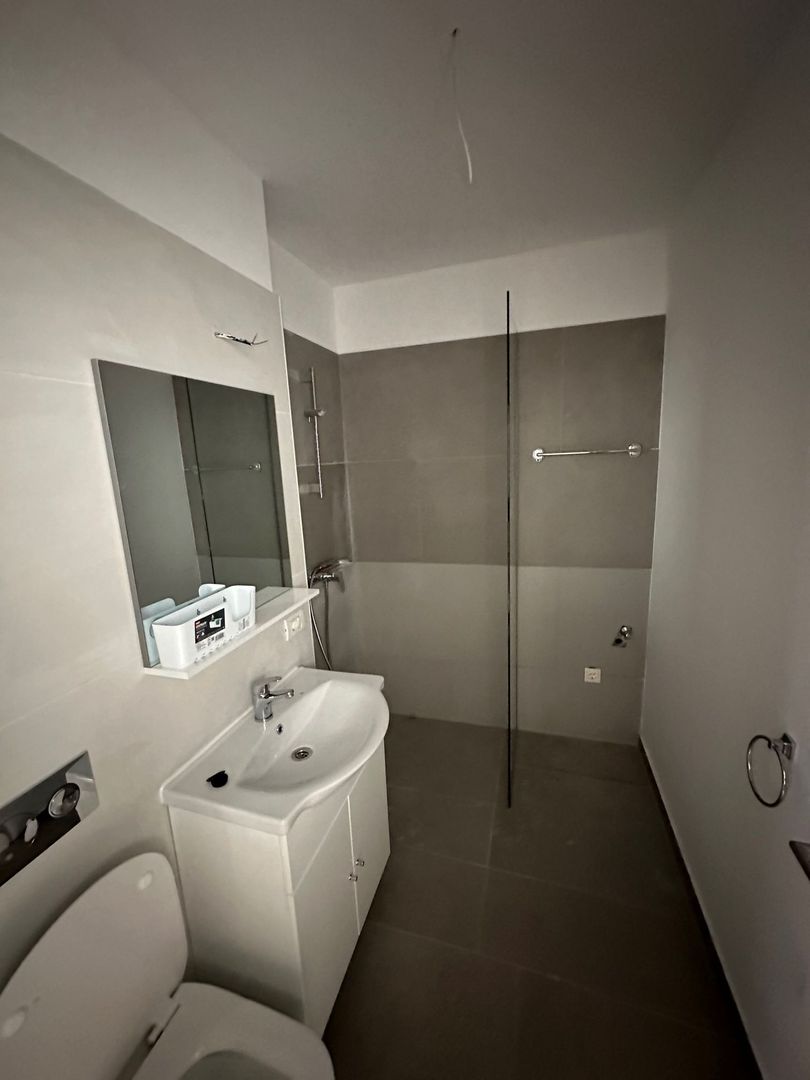 Apartament 3 camere la prima inchiriere - Poză 10
