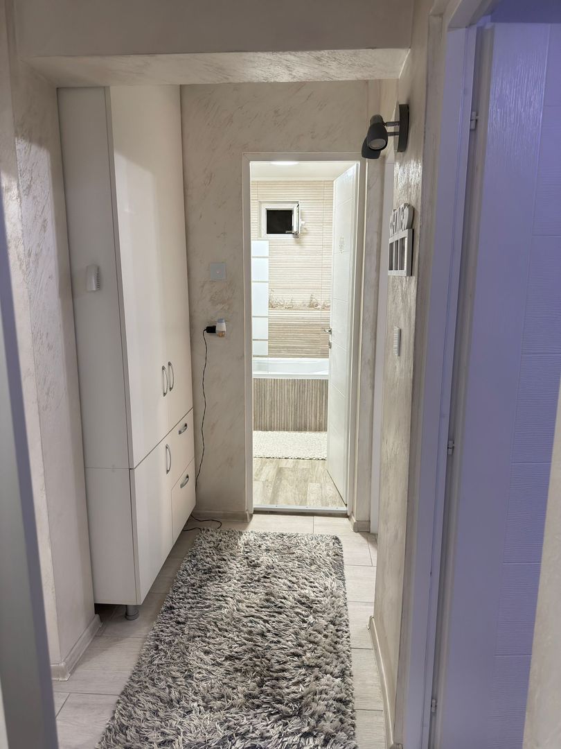 Apartament de vanzare in zona Tolstoi Alba Iulia - Poză 5