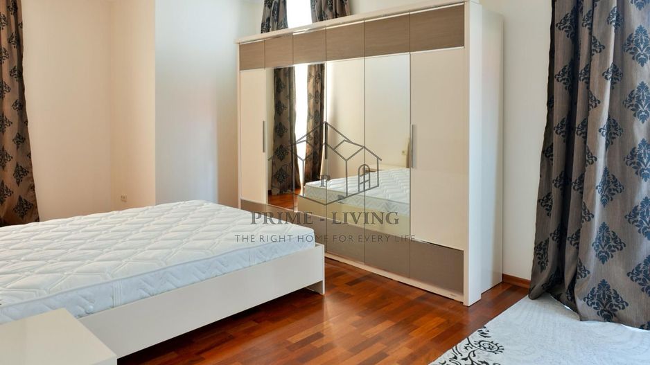 VILA DE LUX CU 6 DORMITOARE SI PISCINA + 800 MP CURTE LA INCHIRIRE - Poză 6