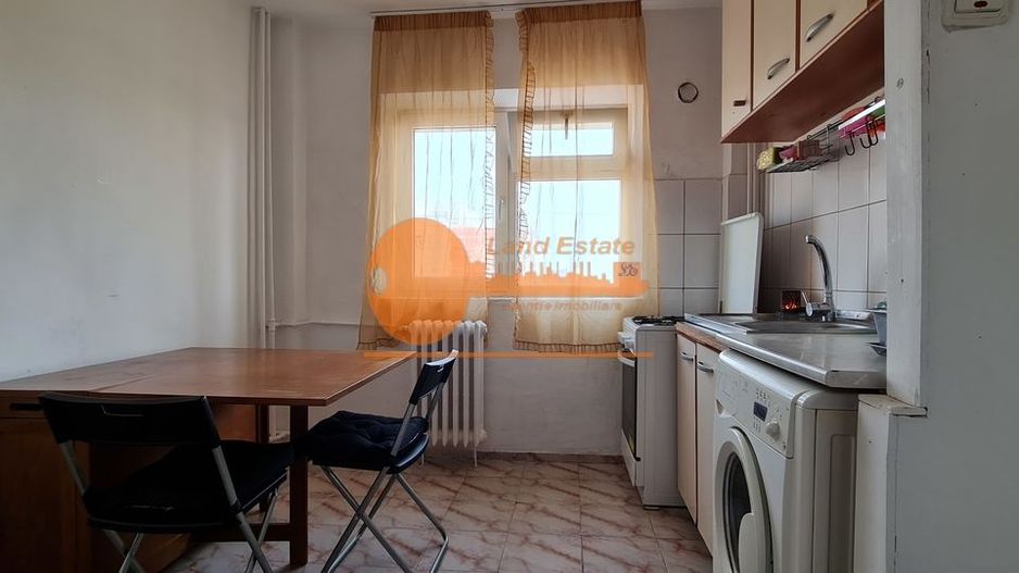 Garsoinera la 700m de metrou Iancului - Poză 6