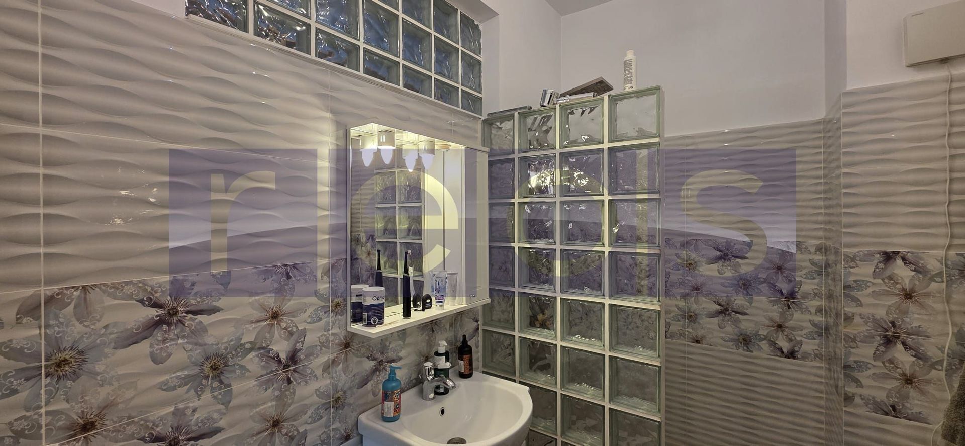 VANZARE CASA 10 CAMERE | ZONA VATRA LUMINOASA - Poză 24