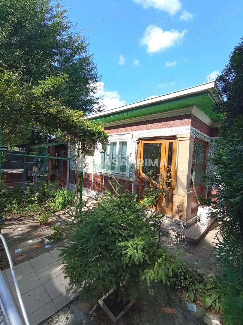 casa de vanzare in Nicolina 1 - Poză 8