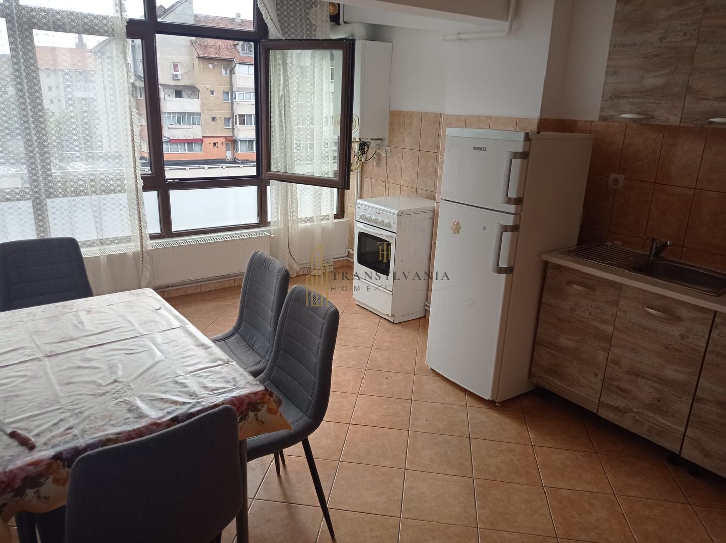 Apartament 2 camere de închiriat – zonă centrală - Poză 6