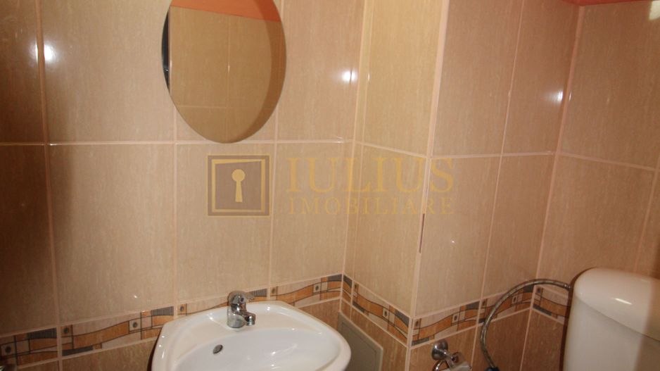 3 camere, clima, contra cost posibilitate garaj. - Poză 20