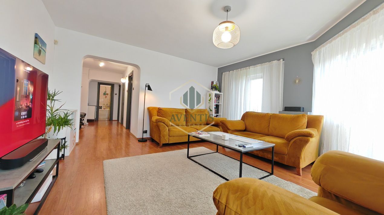 Apartament elegant cu terasă, ultracentral –Piața Unirii, lângă Fântânile Unirii - Poză 3