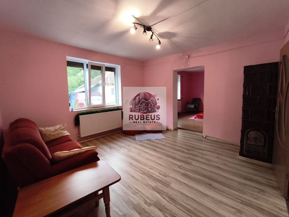 Refugiul la marginea pădurii in Orșova, pe malul Dunării - Poză 6