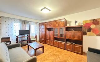 Apartament cu 3 camere si garaj- Strada Trascaului - Poză 2
