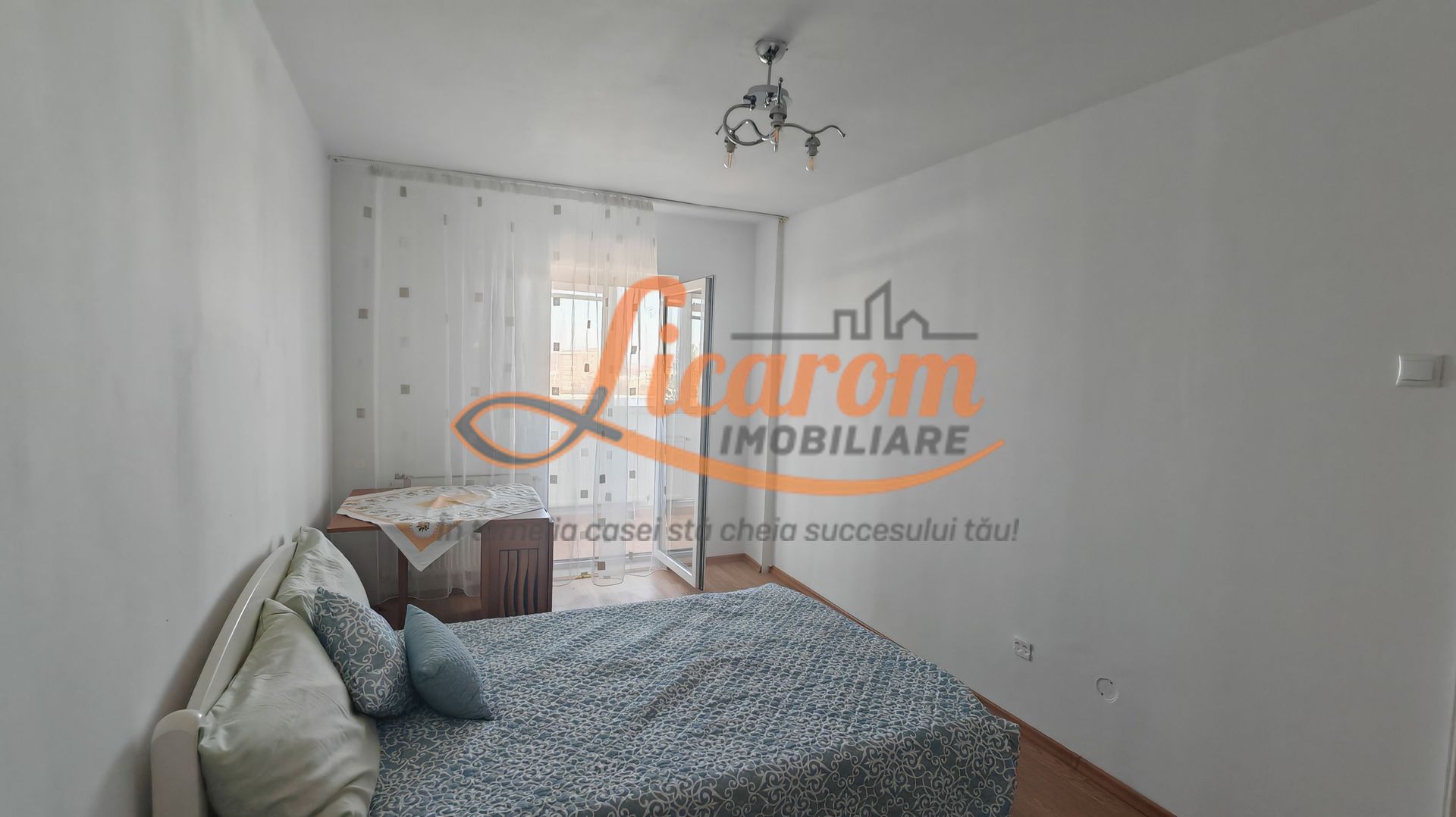 2 camere decomandat,BD Garii,etaj intermediar,pret pornire 103000 E - Poză 23