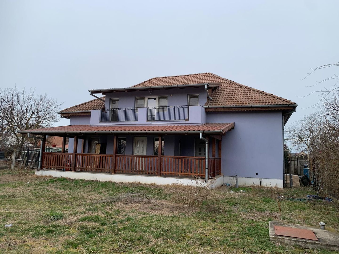 Duplex spațios, 200 mp utili, teren 700 mp, în vatra veche din Moșnița - Poză 1