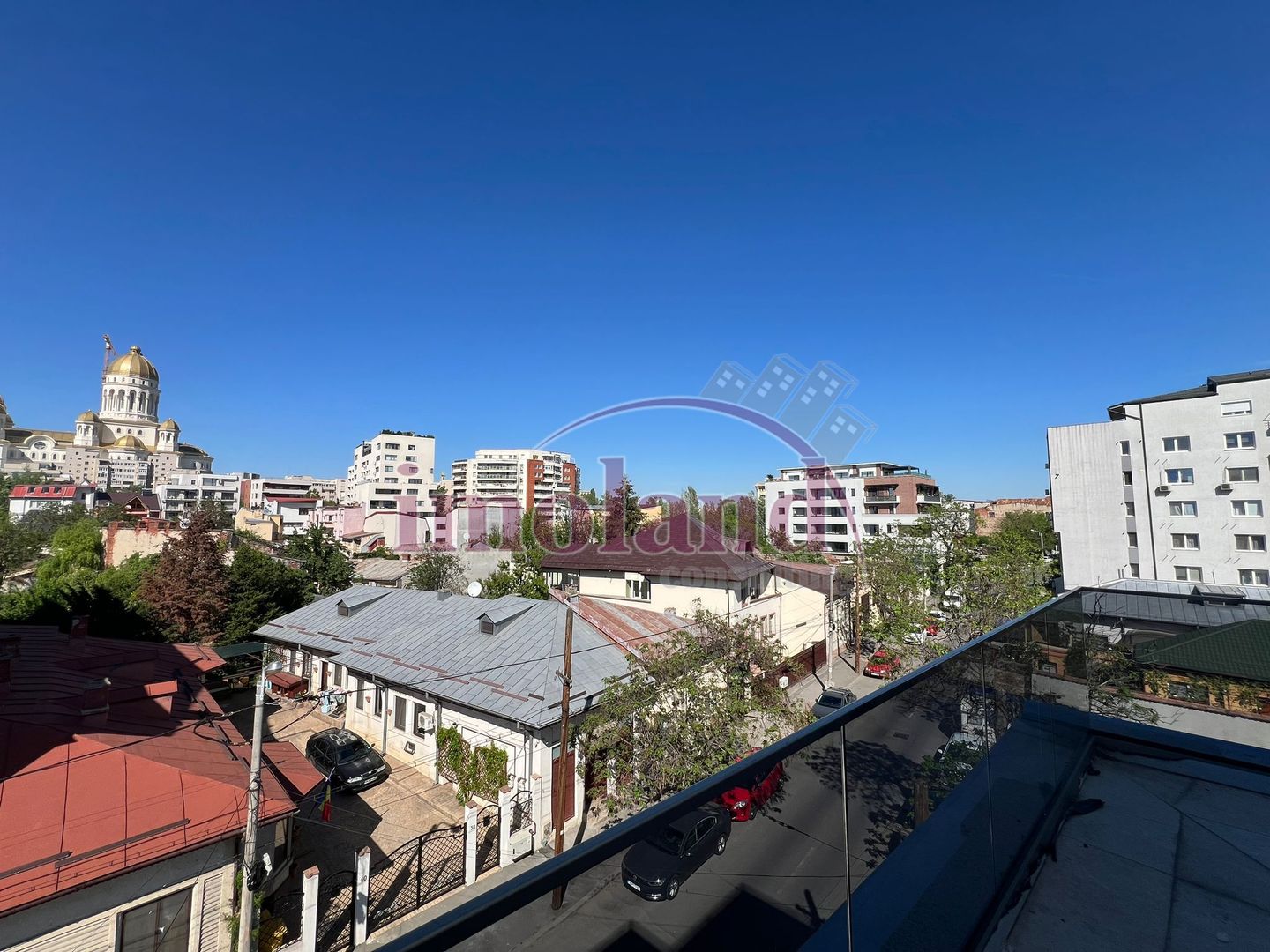 Apartament 3 camere - Uranus - Poză 1