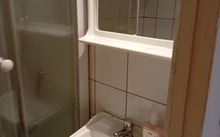 Cameră de cămin mobilată de vânzare în zona Nicolina, lângă Mathaus și Kaufland, Iași - Poză 8