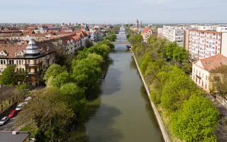 Apartament premium în cladire istorică - Poză 13