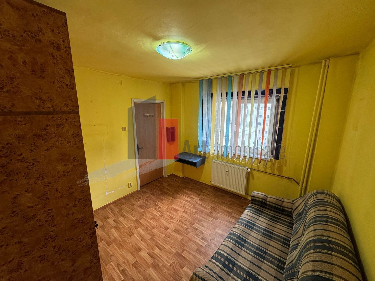APARTAMENT 2 CAMERE MARGEANULUI - Poză 1