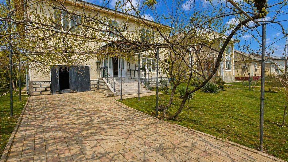 Casă + teren 7,48 ari și garaj – Drochia | 178 m² | 55.000 € - Poză 2