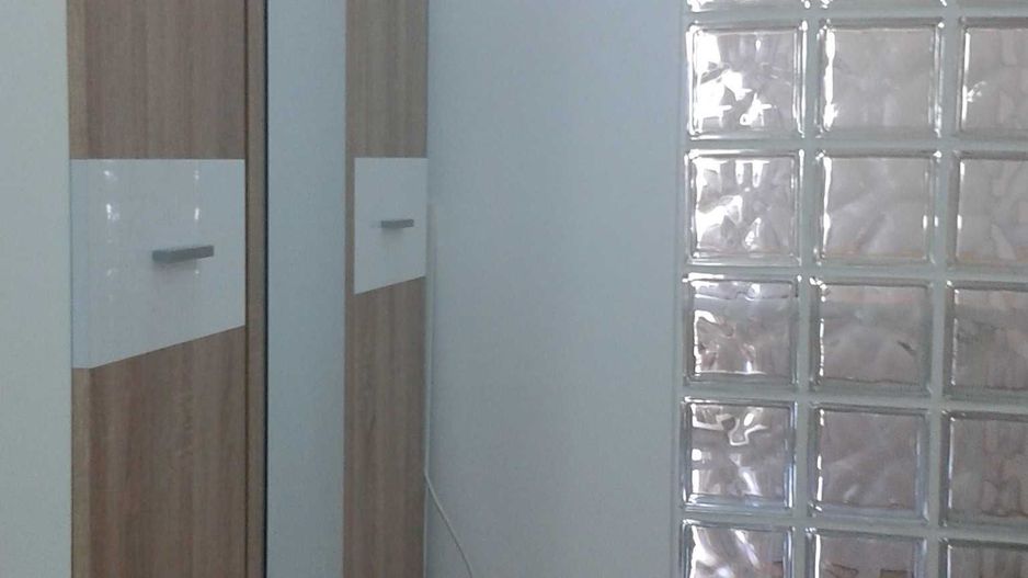 Garsoniera dubla de inchiriat -10 minute de metrou - Poză 4