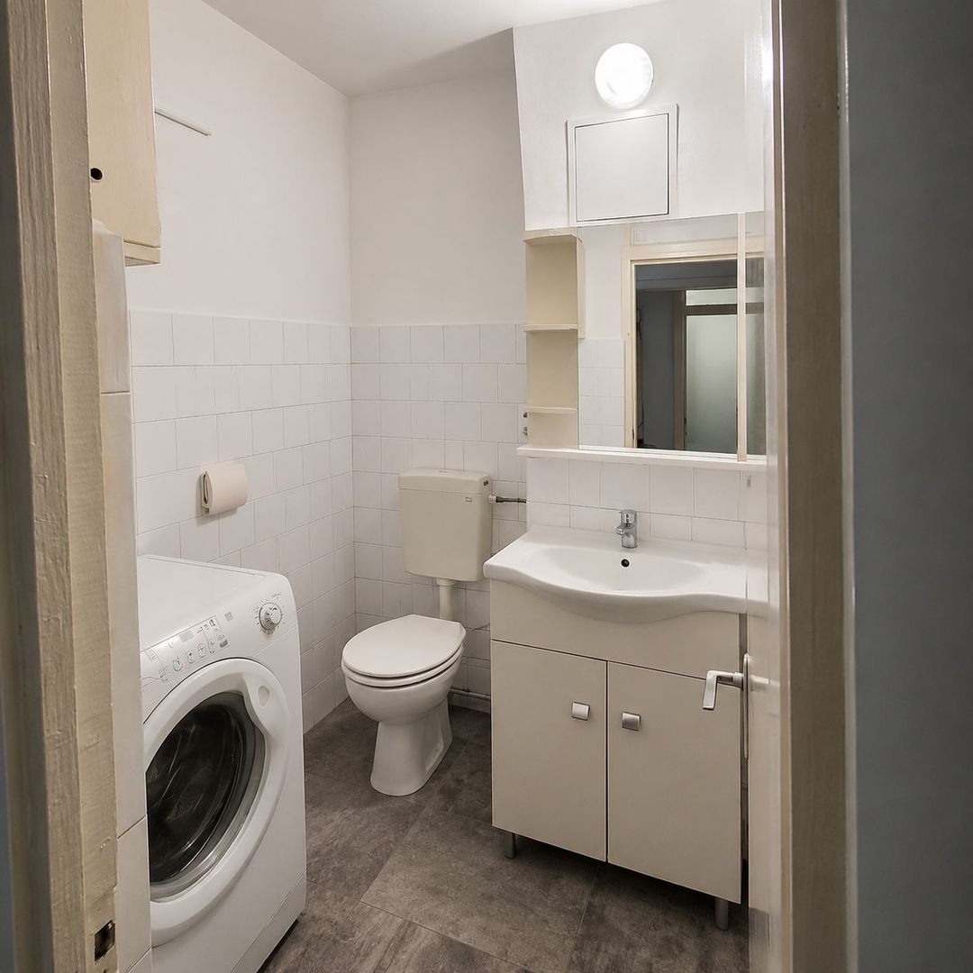 Apartament decomandat cu 3 camere și 2 băi, zona Complex Studențesc - Poză 3