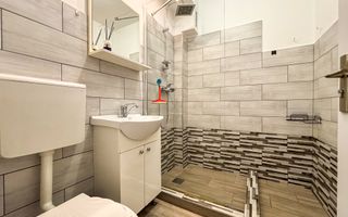 Apartament Decomandat - Etaj 1 - Bloc Izolat Termic - Strada Horea - Poză 5