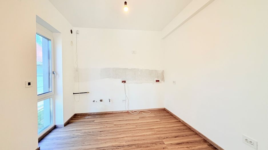 Casa parter prima închiriere – liniste si acces rapid spre centru - Poză 5