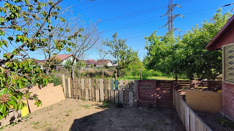 Năvodari | Casă spațioasă cu teren mare - Poză 35