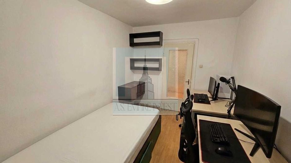 Apartament 3 camere - decomandat - Răcădău, Brașov - Poză 3