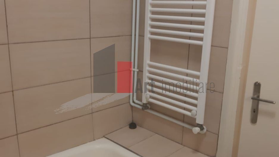 APARTAMENT 2 CAMERE  DRUMUL SARII - Poză 5