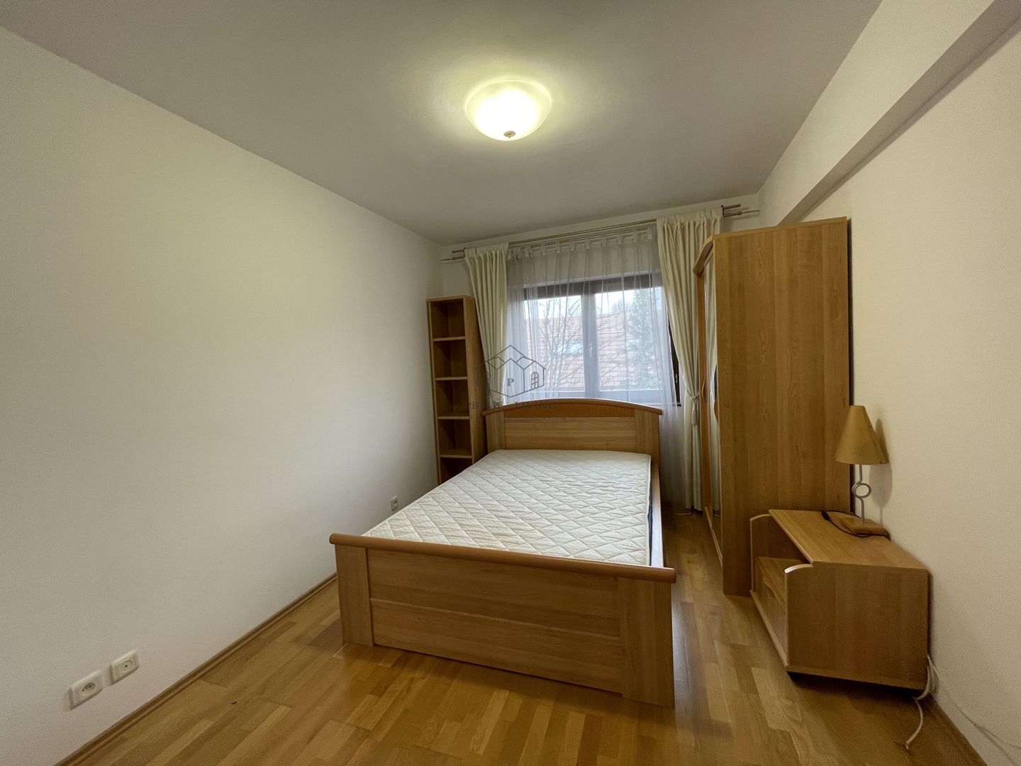 VILA CU 5 CAMERE LA INCHIRIERE LANGA BRITISH SCHOOL - Poză 4