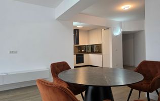 Apartament 3 camere de inchiriat nou în zona Armenească - Universitate