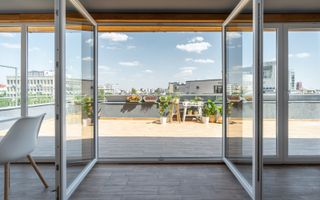 VANZARE PACHET APARTAMENT 4 CAMERE + 2 STUDIOURI 275MP ULTRACENTRAL UNIVERSITATE - Poză 1