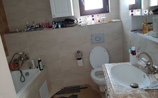 Casă individuală 3 camere de vânzare | Tunari | curte proprie - Poză 10