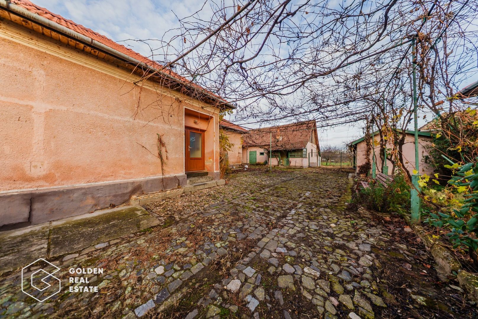 Casa in Ineu, cu teren de 1522 mp, comision 0% - Poză 25