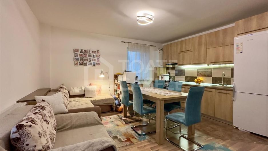 Apartament cu 3 camere de vanzare, zona VIVO - Poză 5